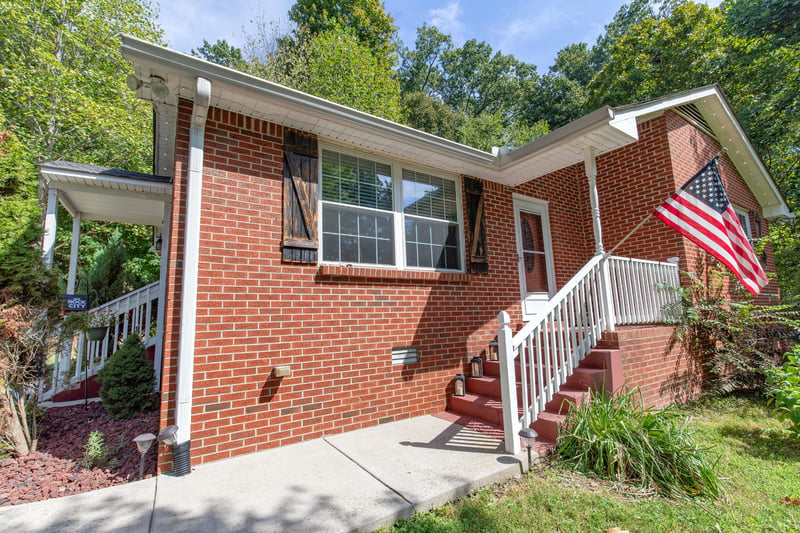 6724 E Benton Rd, Springfield, TN 37172