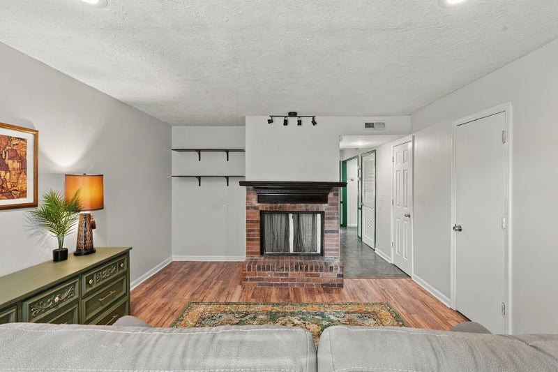 1422 Campbell Cir, Nashville, TN 37206