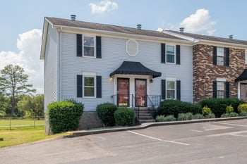222 Edgewood Dr, Hendersonville, TN 37075