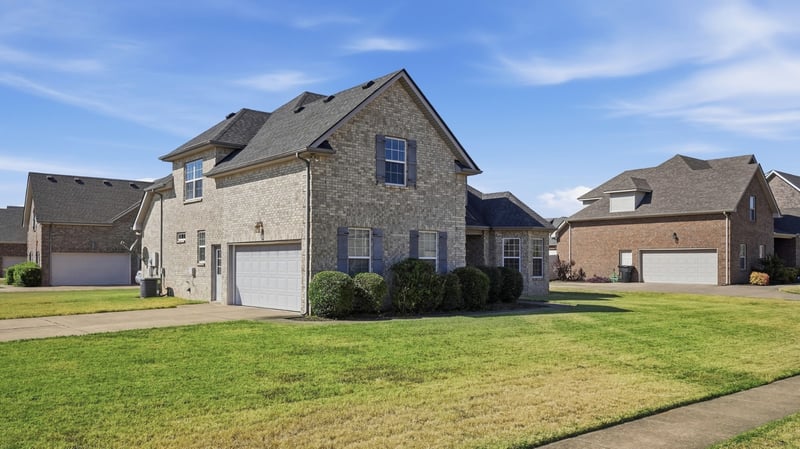 2605 Tellyman Ave, Murfreesboro, TN 37130
