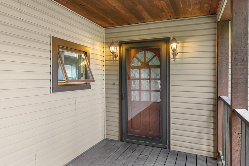 4833 Eatons Creek Rd, Nashville, TN 37218