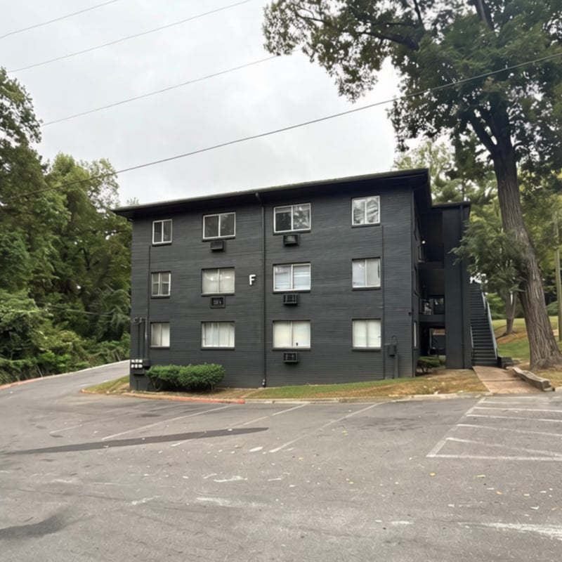 550 Harding Pl #F110, Nashville, TN 37211