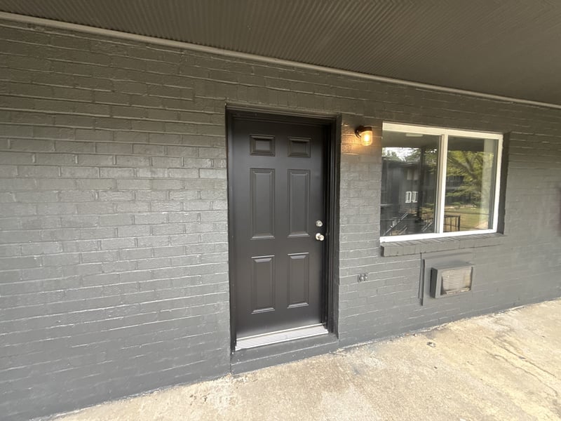 550 Harding Pl #F121, Nashville, TN 37211