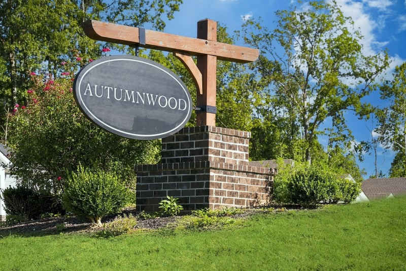 1003 Autumnwood Dr, Dickson, TN 37055
