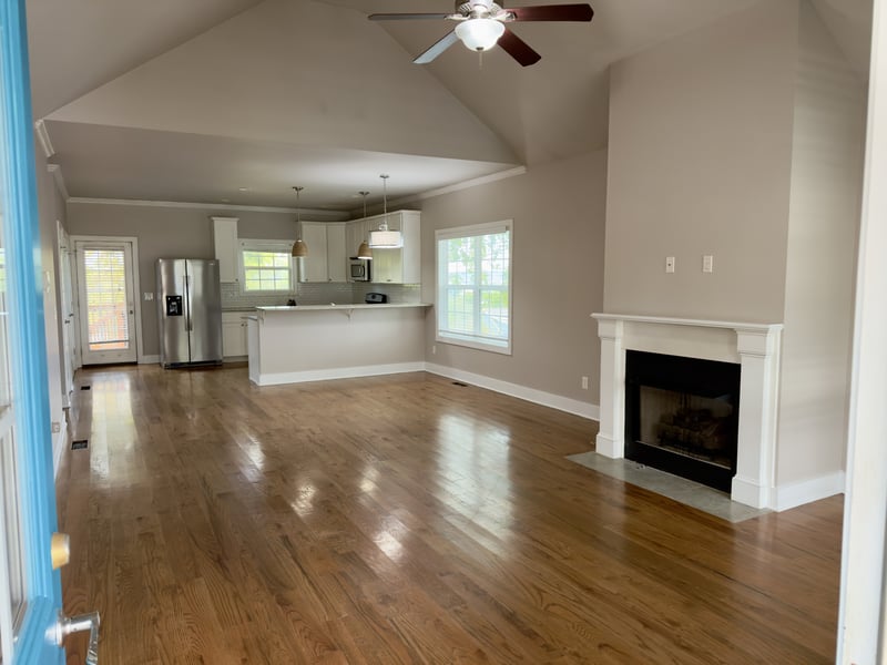 303 35th Ave N, Nashville, TN 37209