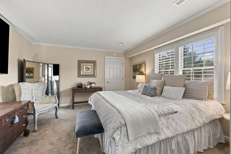 248 Westchase Dr, Nashville, TN 37205