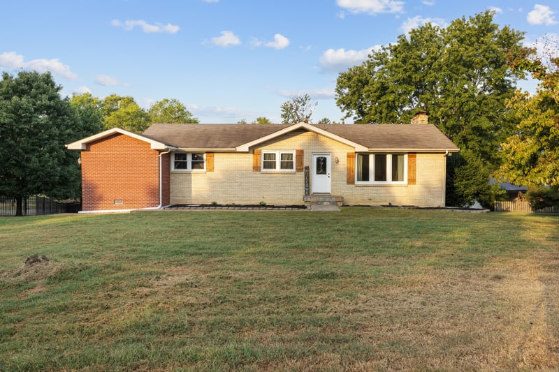 147 Lake Terrace Dr, Hendersonville, TN 37075