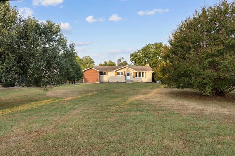147 Lake Terrace Dr, Hendersonville, TN 37075