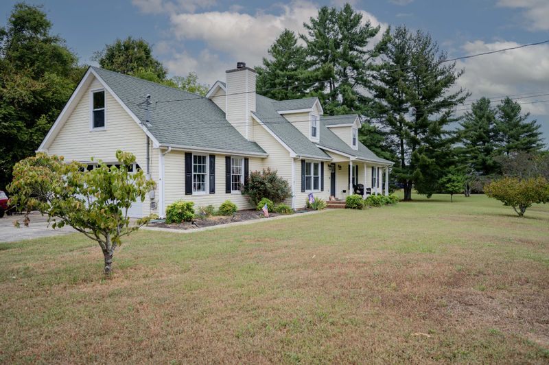 2722 Lone Oak Dr, Murfreesboro, TN 37128