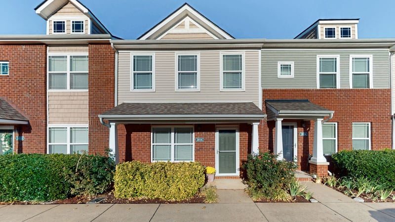 2016 Arum Ct, Spring Hill, TN 37174