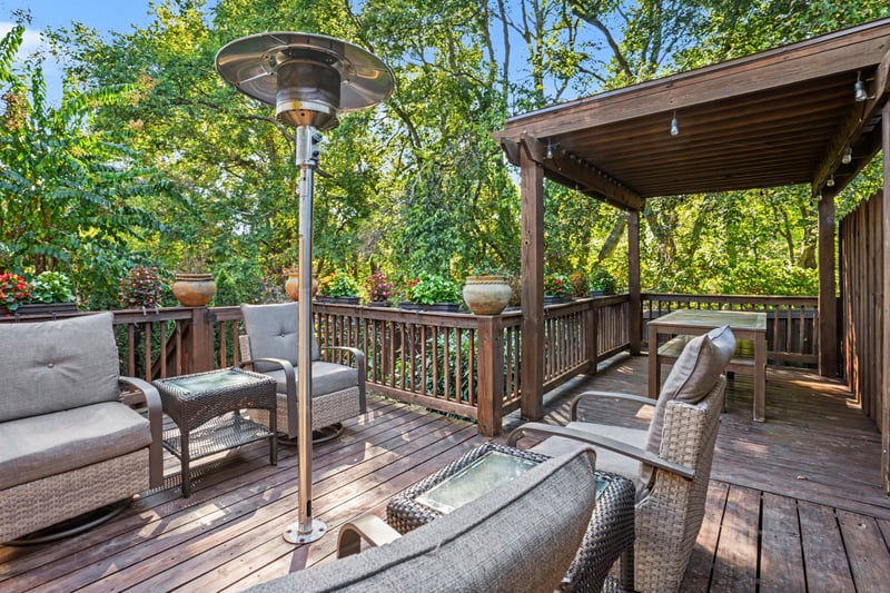 562 Doral Country Dr, Nashville, TN 37221