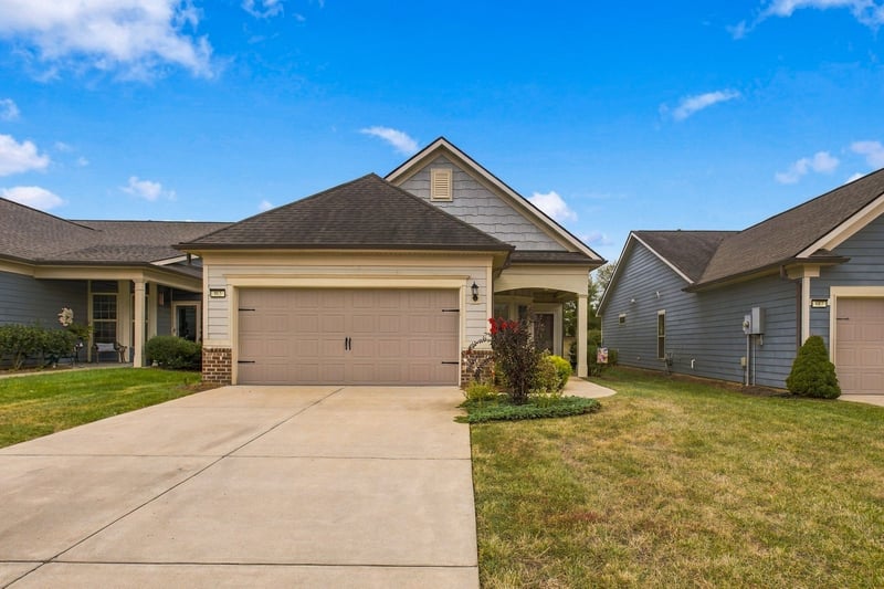865 Clay Pl, Spring Hill, TN 37174