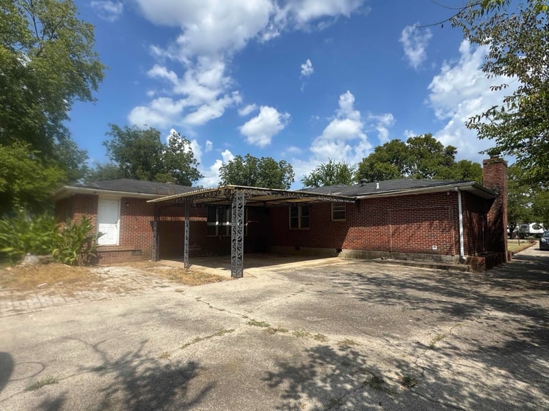 3923 Pheasant Dr, Nashville, TN 37218