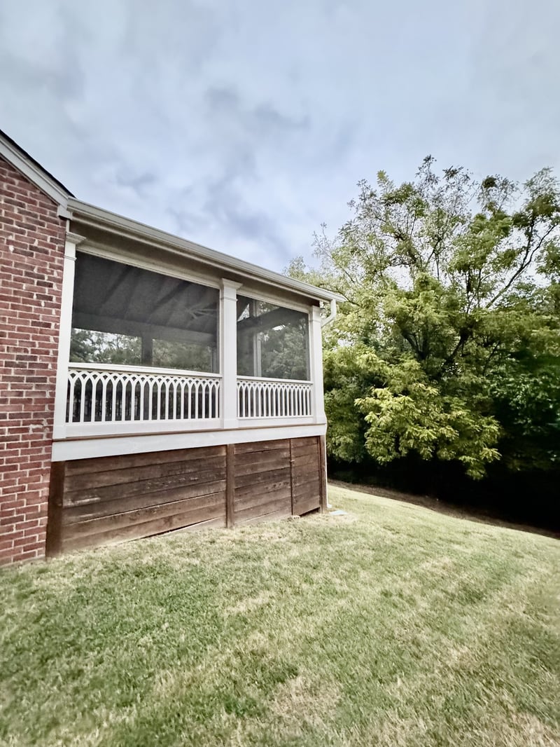 7176 Holt Run Dr, Nashville, TN 37211