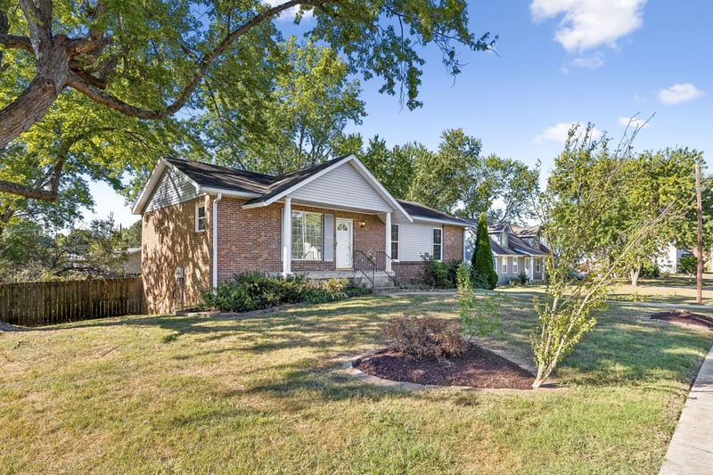 329 Belinda Pkwy, Mount Juliet, TN 37122