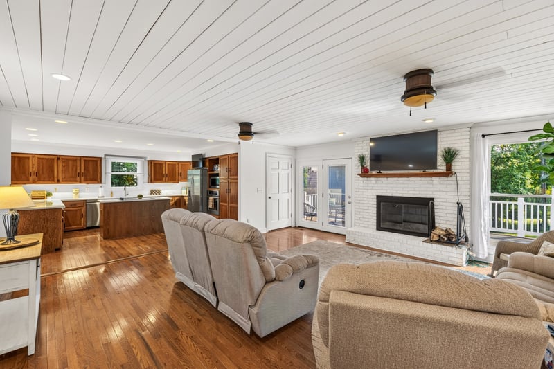 1010 Hearthside Ct S, Hendersonville, TN 37075