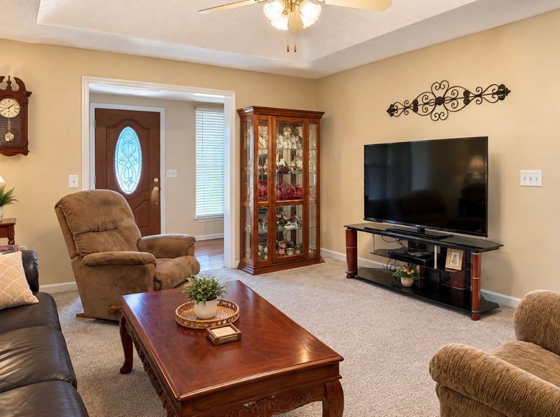 512 Christy Dr, Lebanon, TN 37087
