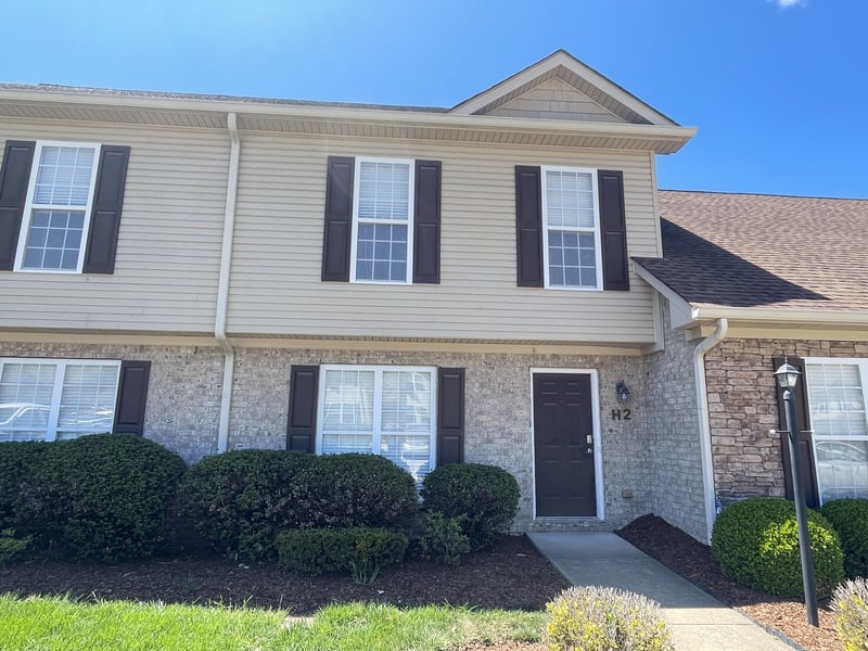 1182 Long Hollow Pike #H2, Gallatin, TN 37066