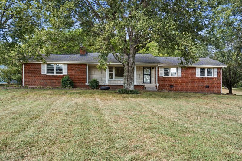 1106 Cartwright Cir N, Goodlettsville, TN 37072