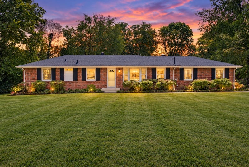 570 Joyce Ln, Nashville, TN 37216