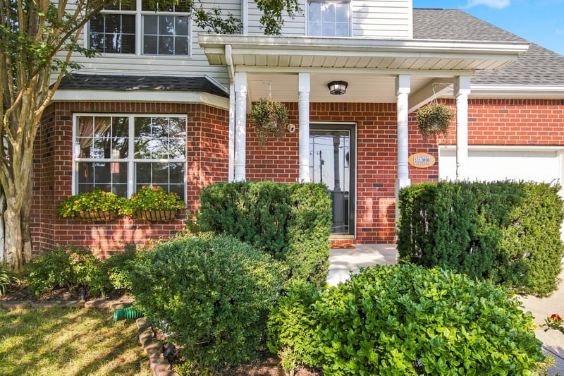 1128 Phelissa Dr, La Vergne, TN 37086