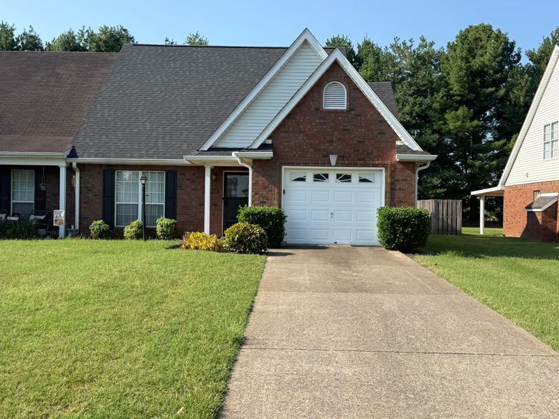 1732 Keeneland Ct, Murfreesboro, TN 37127
