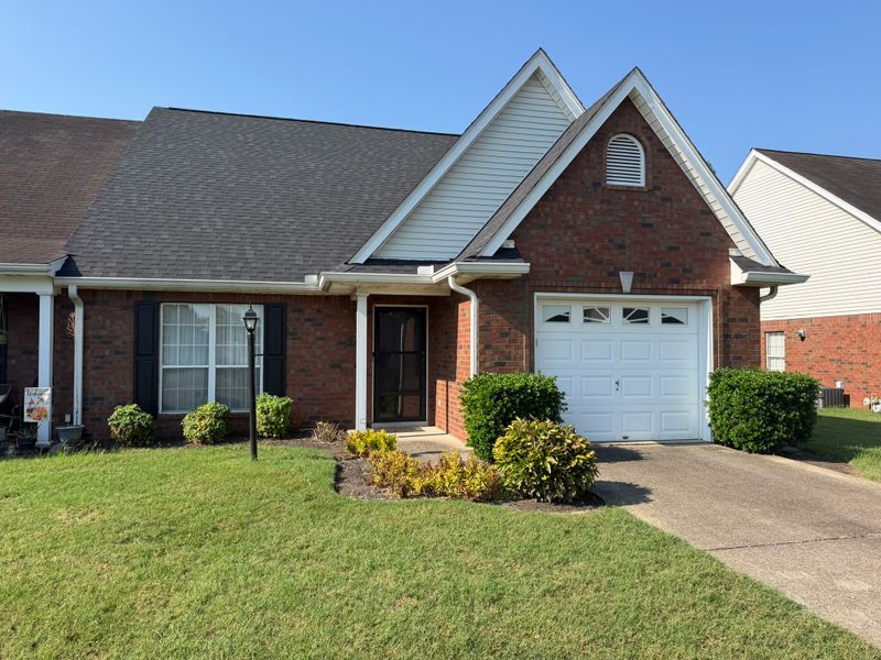 1732 Keeneland Ct, Murfreesboro, TN 37127