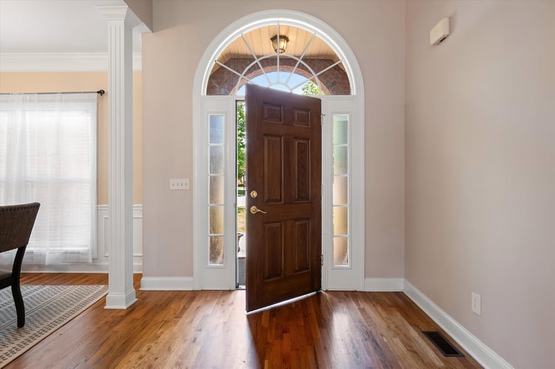 2240 Westwood Dr N, Murfreesboro, TN 37130