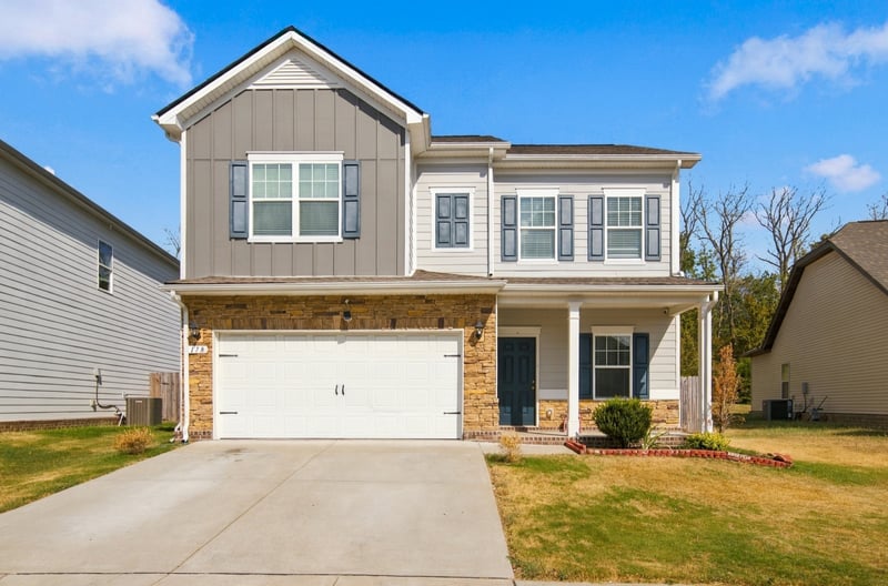 178 Lightwood Dr, Antioch, TN 37013