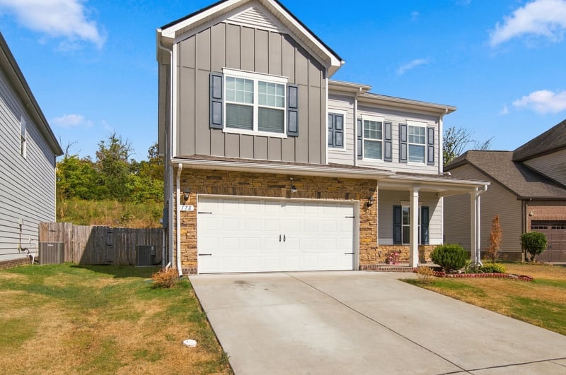 178 Lightwood Dr, Antioch, TN 37013