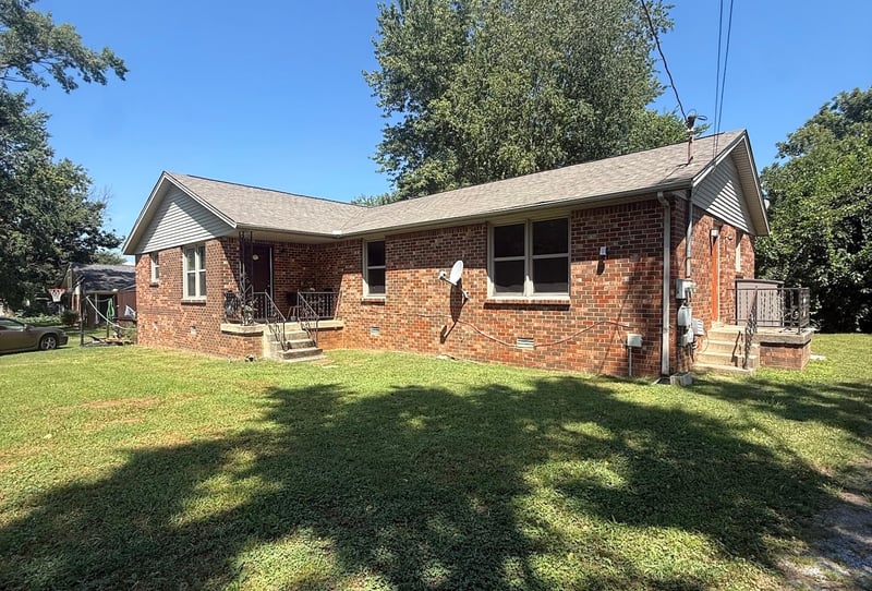 202 Maple Dr, Smyrna, TN 37167