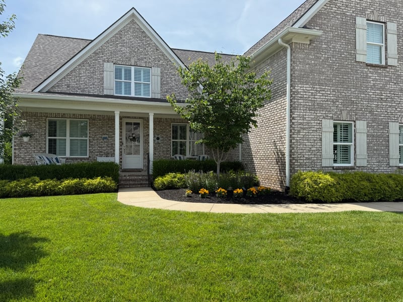 3030 Grunion Ln, Spring Hill, TN 37174