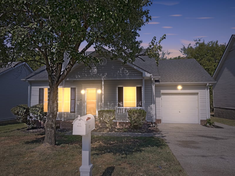 827 Neelys Chase Dr, Madison, TN 37115