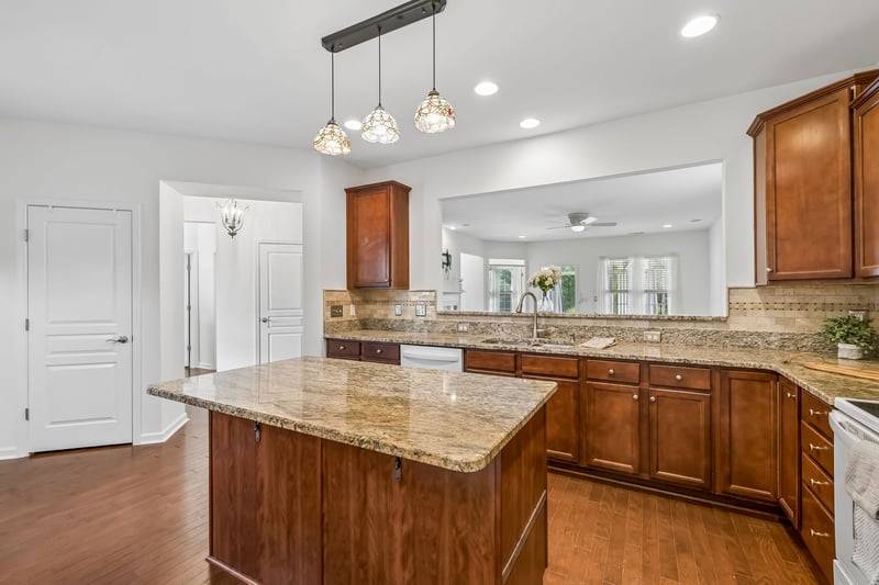 114 Privateer Ln, Mount Juliet, TN 37122