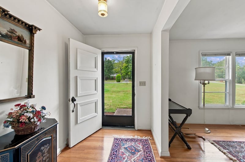 6313 Robin Hill Rd, Nashville, TN 37205