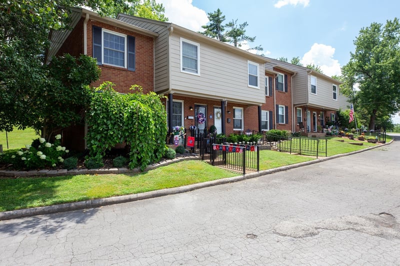 5510 Country Dr #84, Nashville, TN 37211