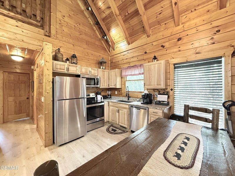 2251 Upper Middle Creek #L12, Sevierville, TN 37876