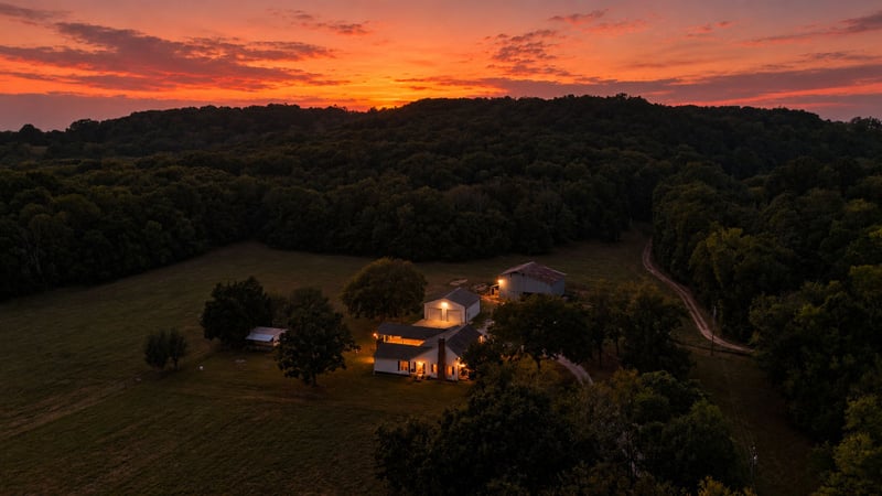 3466 Foster Chapel Rd, Columbia, TN 38401