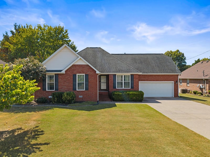 308 Acorn Ct, Smyrna, TN 37167