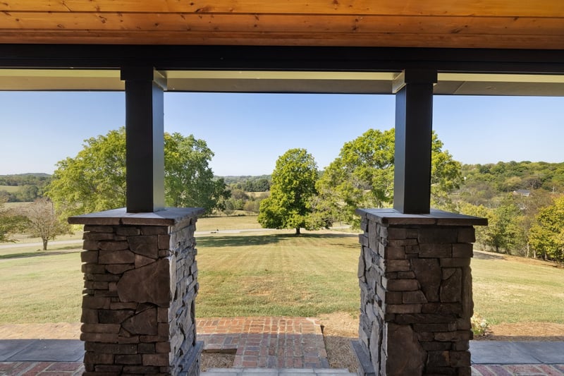 1554 Latimer Ln, Hendersonville, TN 37075