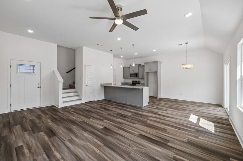 1290 Heflin St E, Cedar Hill, TN 37032