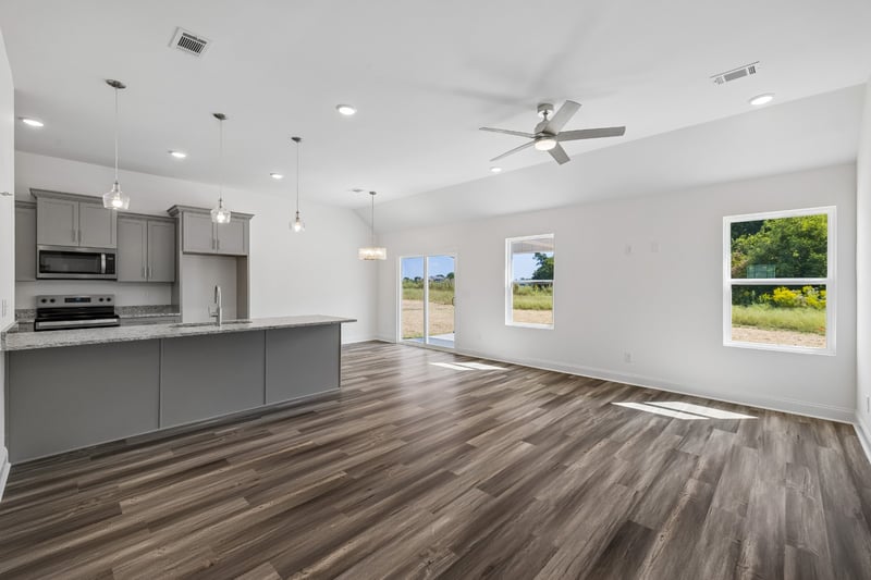 1290 Heflin St E, Cedar Hill, TN 37032