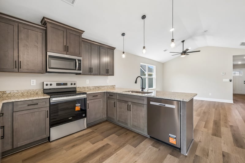1270 Heflin St E, Cedar Hill, TN 37032