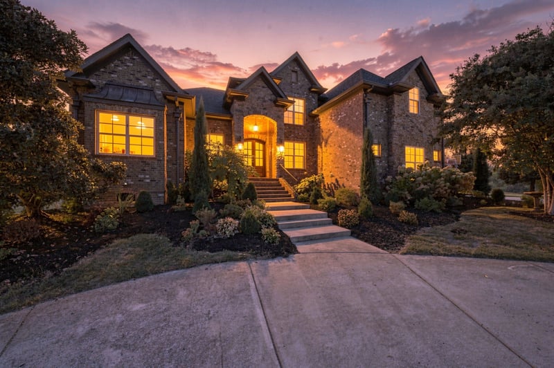 2818 Roddy Bridge Rd, Thompsons Station, TN 37179