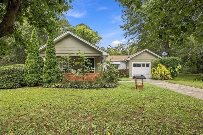 808 S Chattanooga St, La Fayette, GA 30728