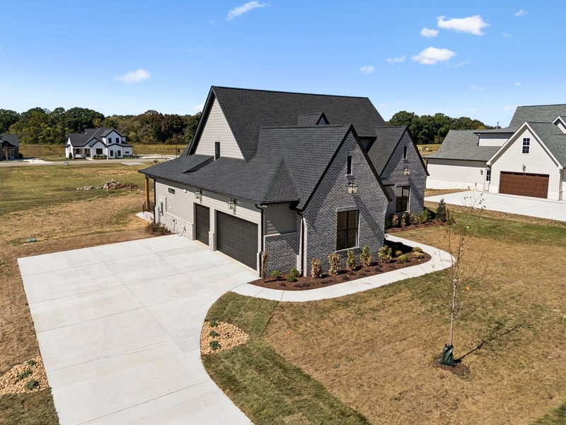 6029 Cypress Creek Rd, Spring Hill, TN 37174