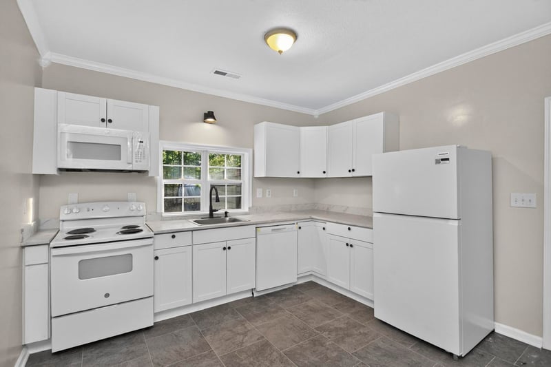329 W 14th St, Columbia, TN 38401
