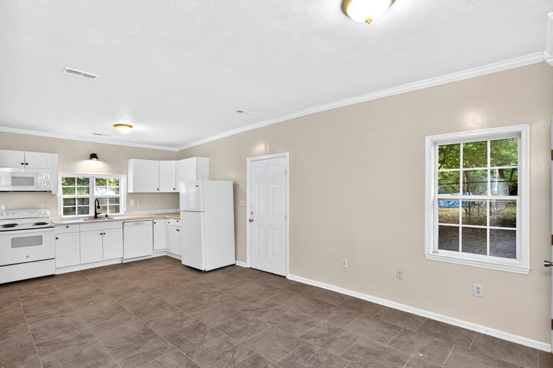 329 W 14th St, Columbia, TN 38401