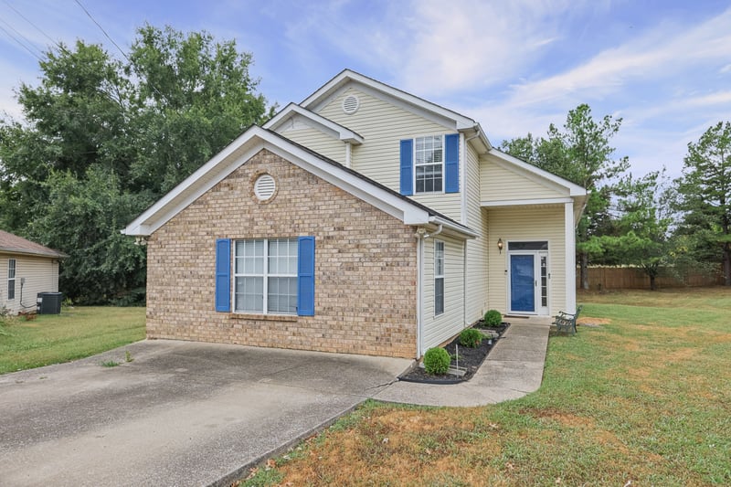 508 S Stonegate Ct, Antioch, TN 37013