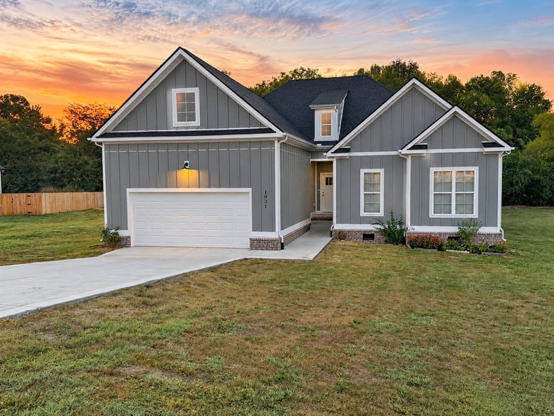 1031 Northside Dr, Dickson, TN 37055